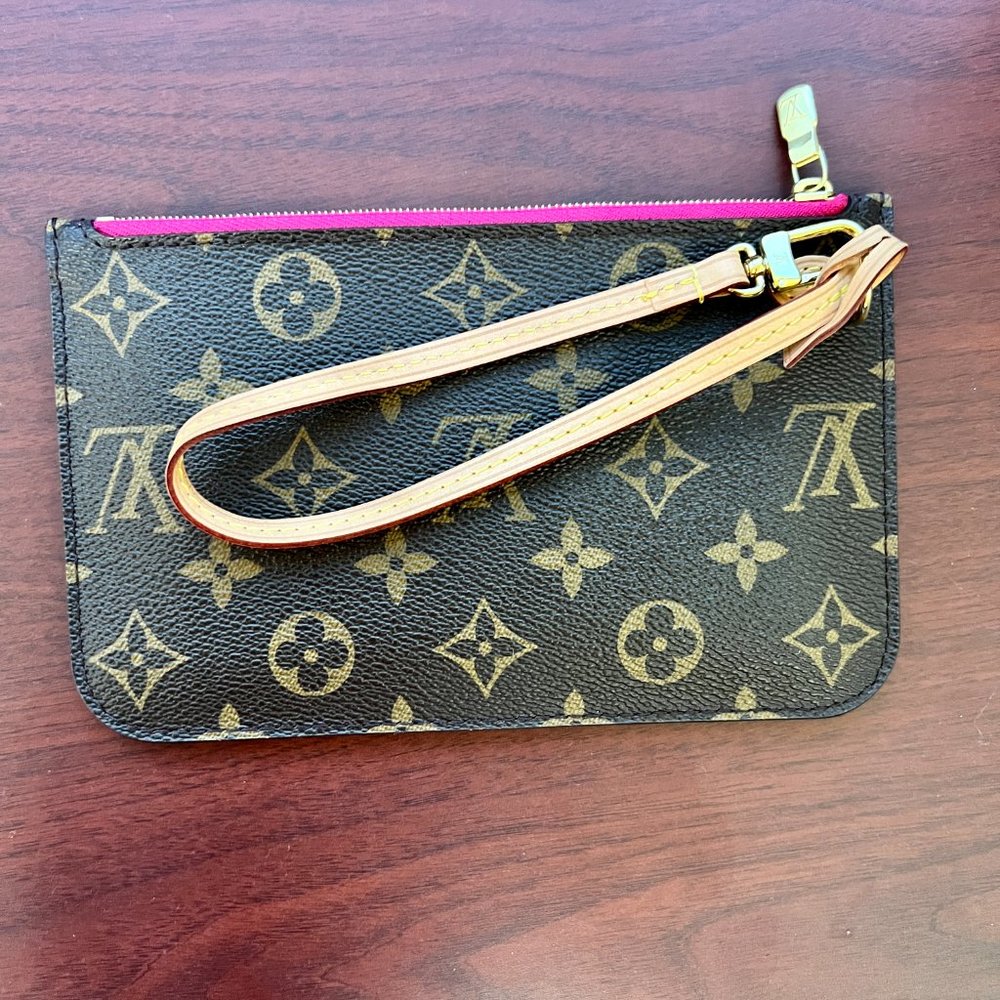 Louis Vuitton Monogram Brown and Gold Wristlet - Picture 13 of 15
